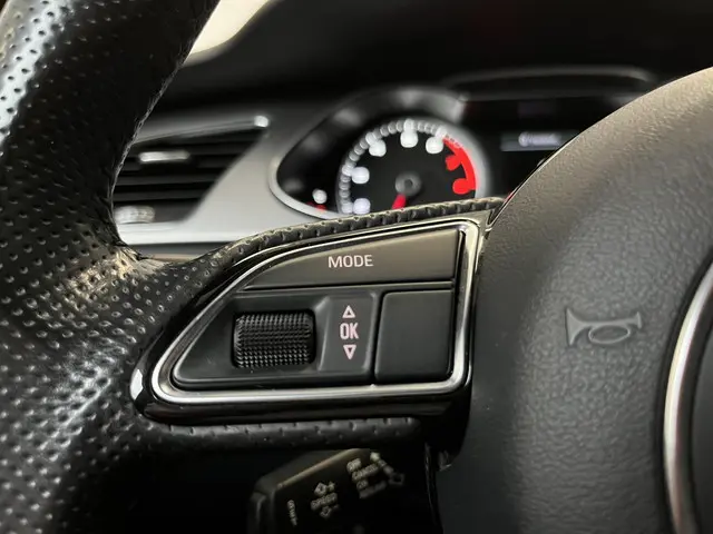 Audi A4 Avant 1.8 TFSI 3x S-line 2012 Benzine 37