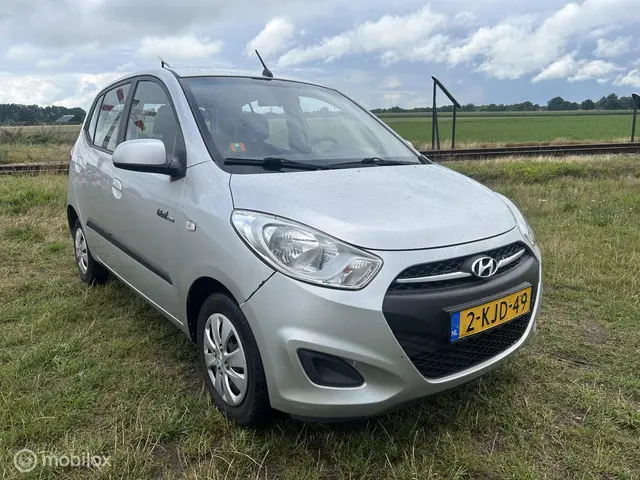 Hyundai i10 1.0 i-Drive Cool AIRCO APK 2013 Benzine 2