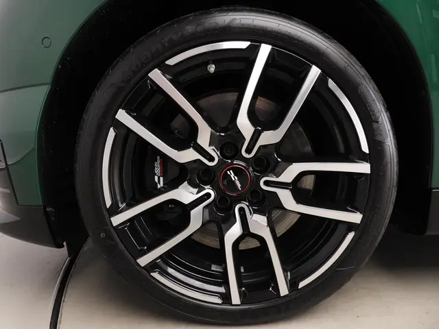 MINI 3-Deurs E 2024 Elektrisch 46