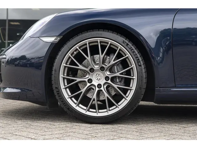 Porsche 911 3.0 Carrera 2018 Benzine 9