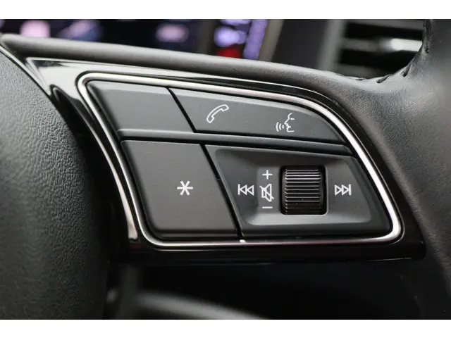 Audi A1 Sportback 25 TFSI Pro Line 2019 Benzine 31