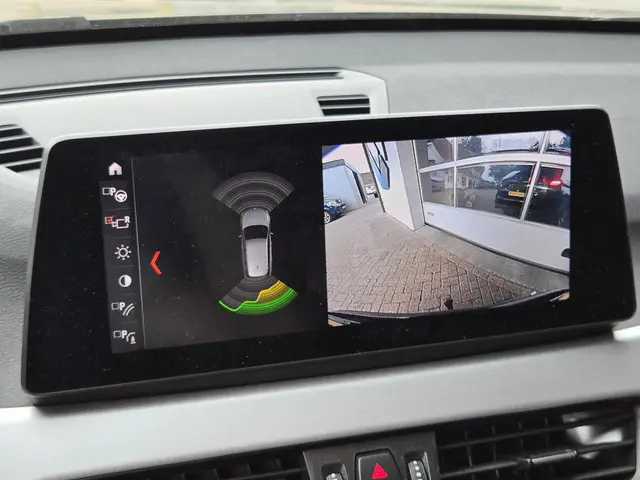 BMW X1 xDrive25e eDrive Edition 2021 Hybride Benzine 17