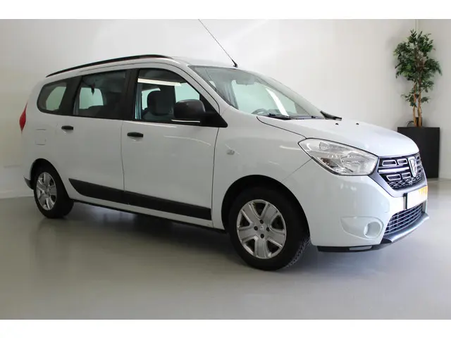 Dacia Lodgy 1.6 SCe Bi-Fuel Ambiance 7p. 2019 LPG/Gas 2