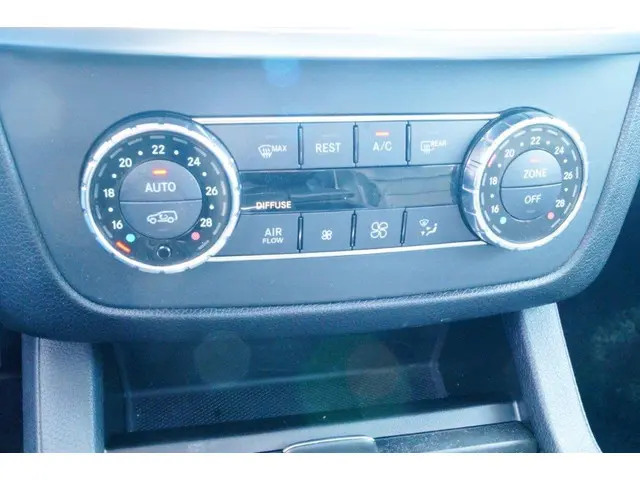 Mercedes-Benz M-Klasse 350 BlueTEC 2014 Diesel 16