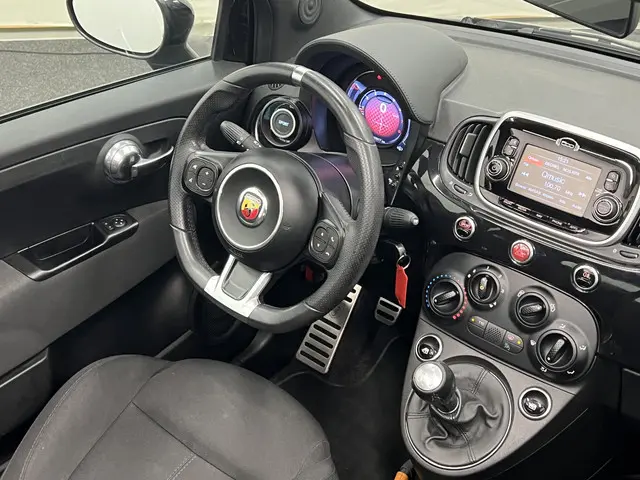 Abarth 500C 1.4 T-Jet Abarth 595 2018 Benzine 38