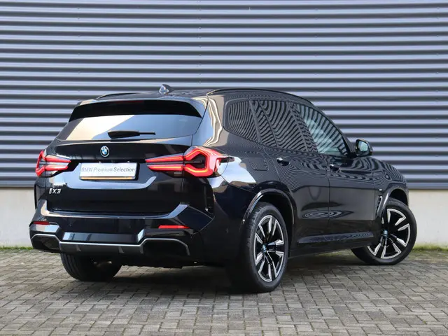 BMW iX3 Executive 2023 Elektrisch 2