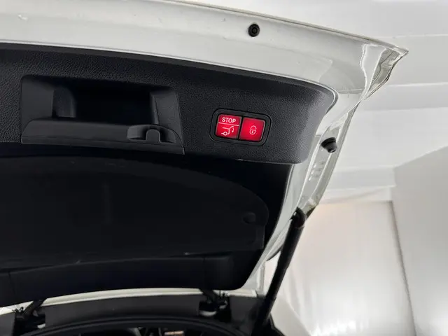 Mercedes-Benz GLE Coupé 450 AMG 4-MATIC 2016 Benzine 27