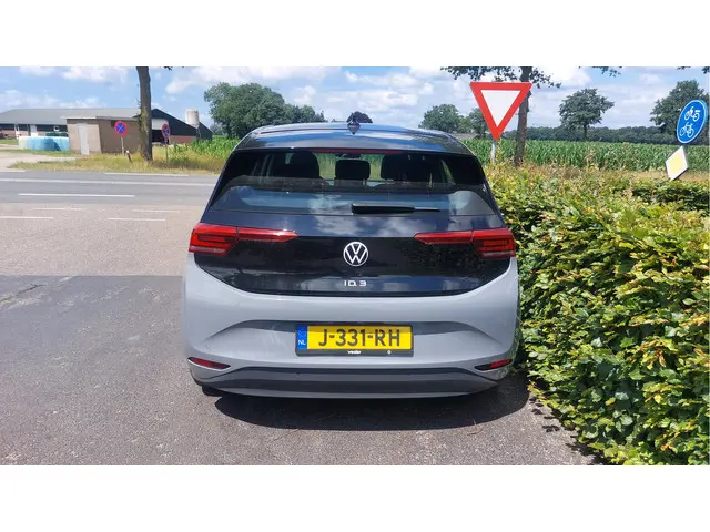 Volkswagen ID.3 First 58 kWh 2020 Elektrisch 9