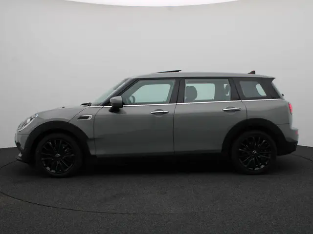 MINI Clubman One 2021 Benzine 4