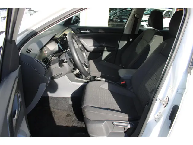 Volkswagen T-Cross 1.0 TSI Life 2021 Benzine 27