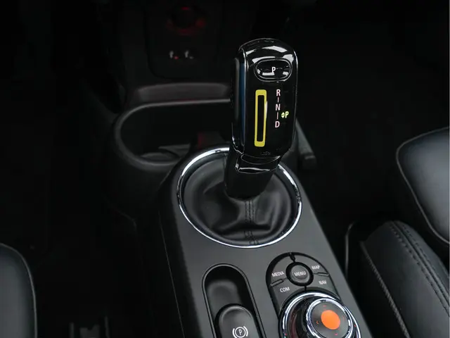 MINI Electric Mini Yours 33 kWh [ 3-Fase ] 2020 Elektrisch 14