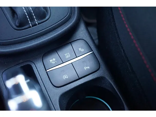 Ford Puma 1.0 EcoBoost Hybrid ST-Line 2022 Benzine 30