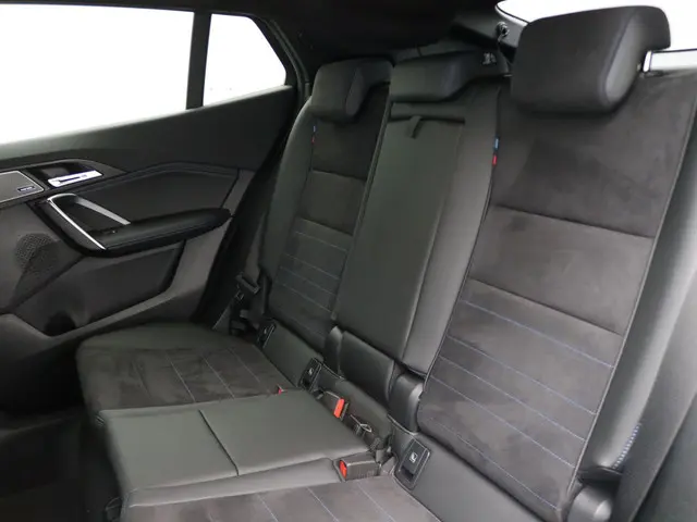 BMW X2 sDrive20i 2025 Benzine 22