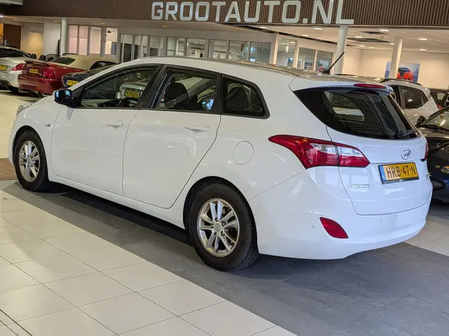 Hyundai i30 Wagon 1.4 2014 Benzine 3