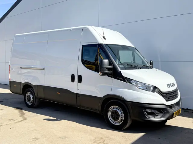 Iveco Daily 35S14 2.3 2022 Diesel 4