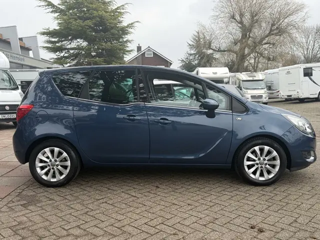 Opel Meriva 1.4 Turbo Cosmo is prima staat 2015 Benzine 13