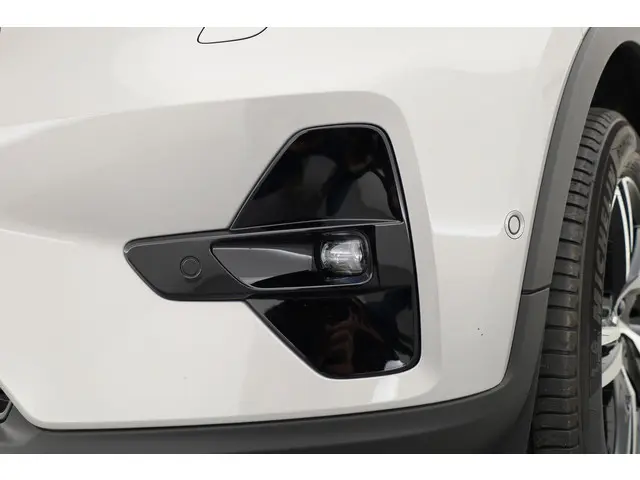 Volvo XC40 2.0 B3 Ultra Dark 2025 Hybride Benzine 44