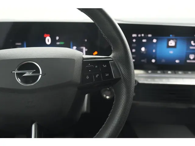 Opel Astra Electric 54 kWh GS Ultimate 2023 Elektrisch 50