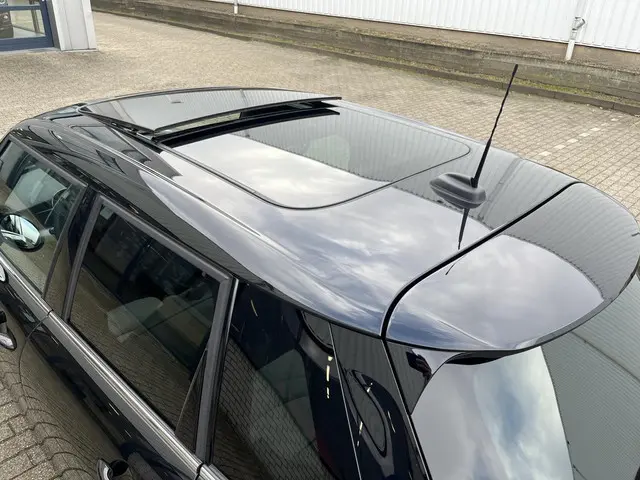 MINI Cooper Mini 1.5 Classic 2023 Benzine 89