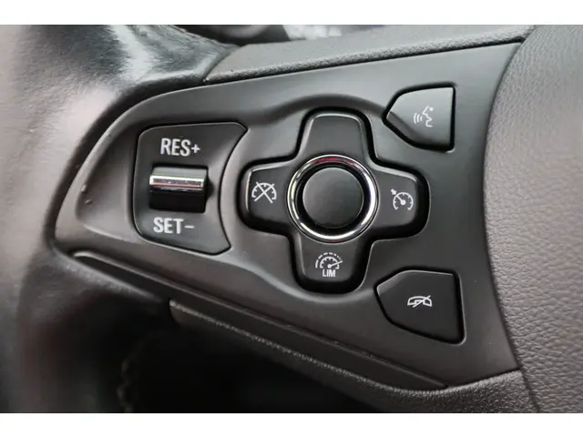 Opel Astra 1.0 Edition 2016 Benzine 33