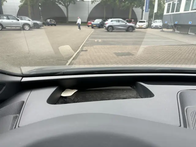 CUPRA Born Business Plus 62 kWh 2023 Elektrisch 15