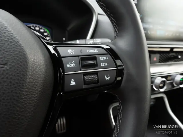 Honda CR-V 2.0 e:PHEV Advance Tech 2024 Hybride Benzine 26