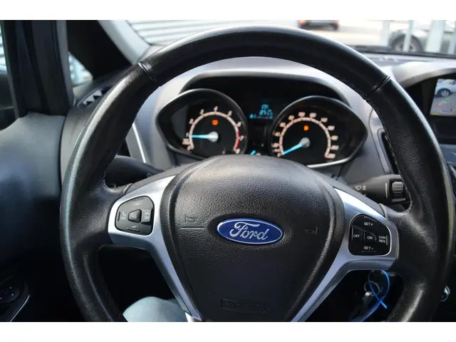 Ford B-MAX 1.0 EcoBoost Titanium 2015 Benzine 11