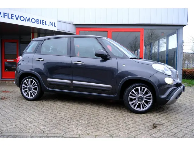 Fiat 500L 0.9 TwinAir Cross Navi|Clima|Cam|LMV 2017 Benzine 4