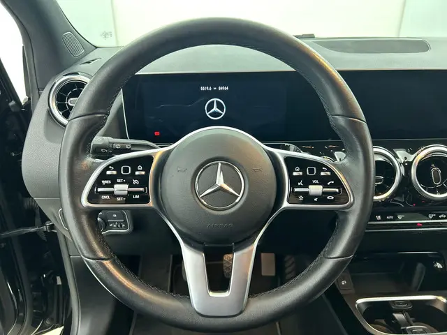 Mercedes-Benz B-Klasse 180 Premium 2019 Benzine 24