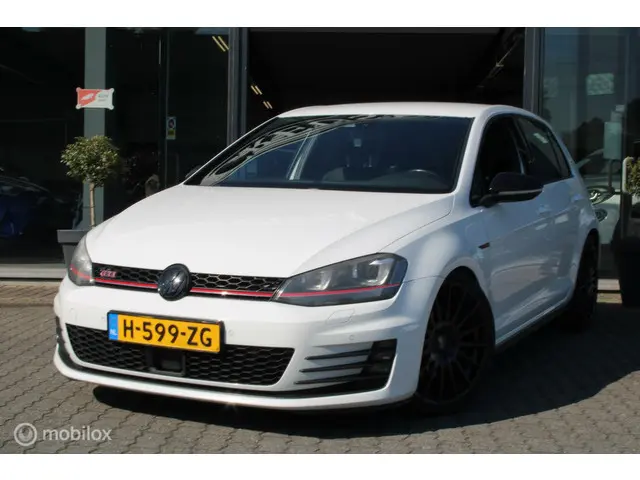 Volkswagen Golf 2.0 TSI GTI 2013 Benzine 4