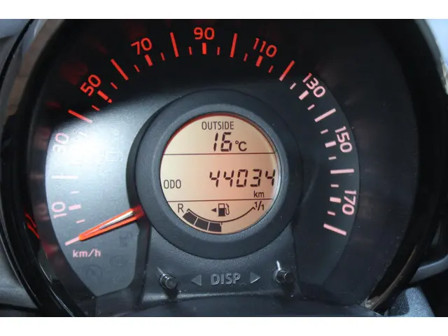 Peugeot 108 1.0 e-VTi Blue Lease 2019 Benzine 16