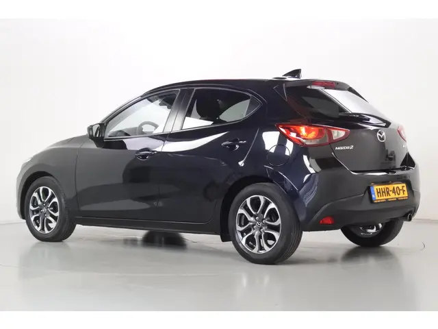 Mazda 2 1.5 90pk Automaat GT-M Driver 2016 Benzine 36