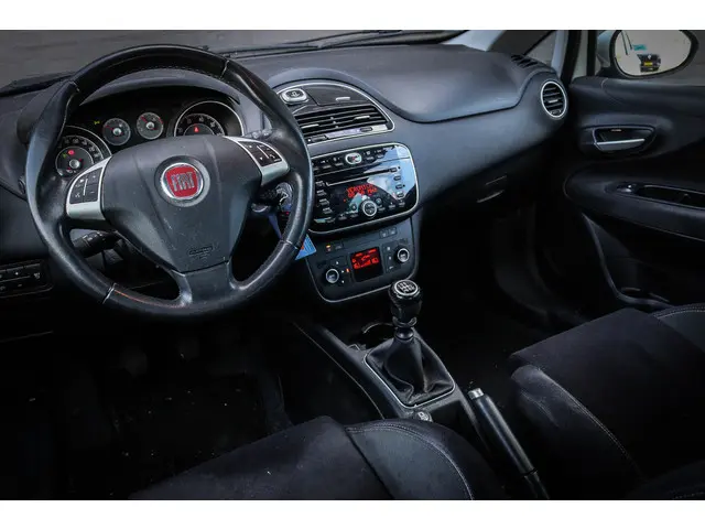 Fiat Punto Evo 0.9 TwinAir Lounge 2015 Benzine 3