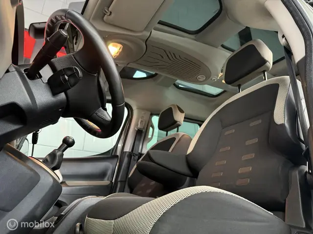 Citroën Berlingo combi 1.6 VTi XTR 2014 Benzine 14
