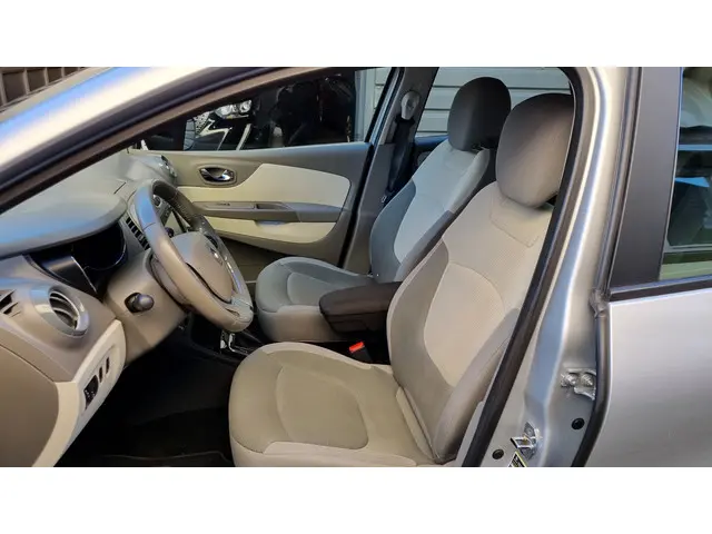 Renault Captur 3