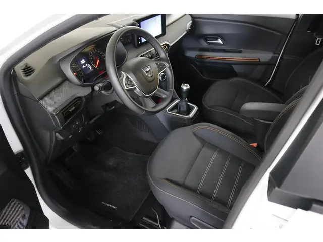 Dacia Sandero 1.0 TCe 100 Bi-Fuel Essential 2021 LPG/Gas 13