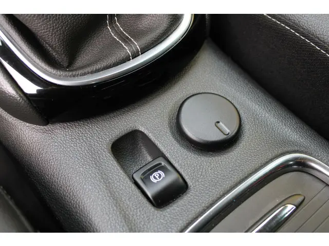 Opel Astra 1.0 Turbo Innovation 2019 Benzine 24