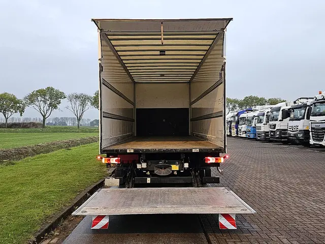 Mercedes-Benz Atego 1524 2021 Diesel 13