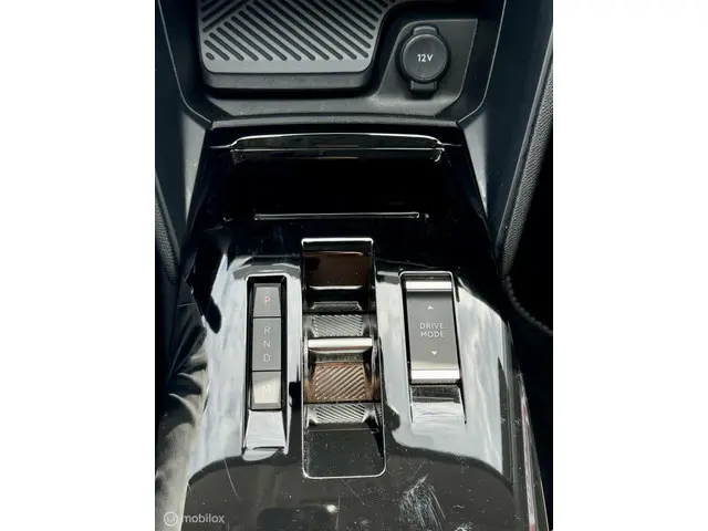 Citroën C4 1.2 Puretech Max 2024 Benzine 28