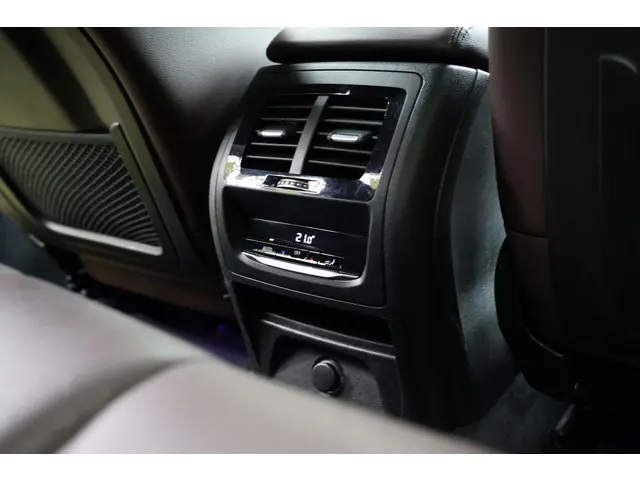 BMW X3 M40i xDrive High Executive 2018 Benzine 37