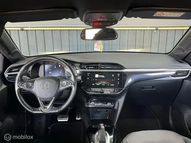 Opel Corsa 1.2 GS Line Automaat 131pk 2021 Benzine 23