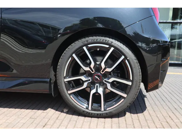 MINI 3-Deurs Cooper E 2024 Elektrisch 7