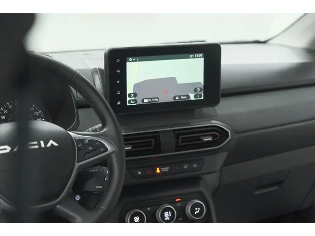 Dacia Sandero Stepway TCe 90 Extreme 2024 Benzine 51