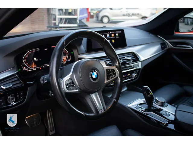 BMW 5 Serie 520i High Executive Edition 2020 Benzine 12
