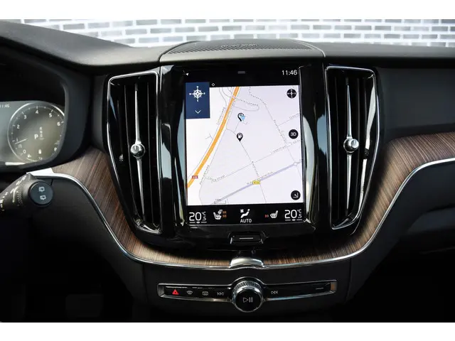 Volvo XC60 2.0 B5 Momentum Exclusive 2021 Benzine 15