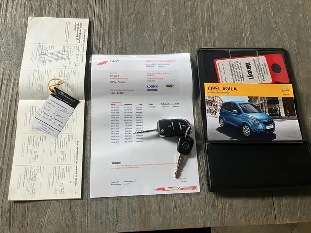 Opel Agila 1.0 Edition Airco. N.a.p 2012 Benzine 4