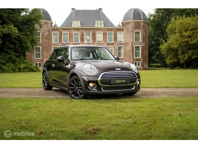 MINI One Mini 1.2 Business 2016 Benzine 2
