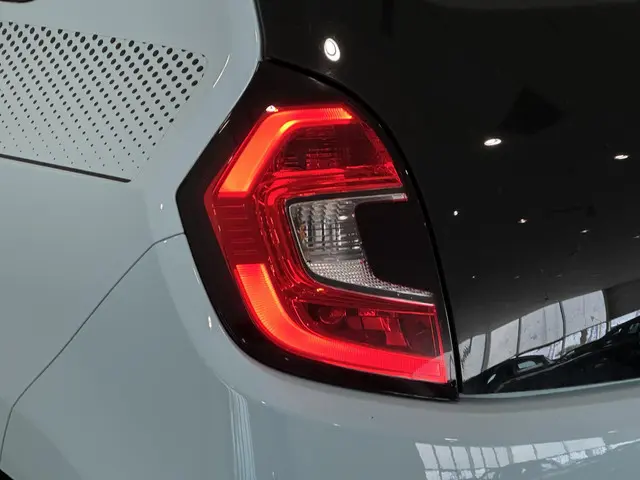 Renault Twingo 1.0 SCe 75 Collection 2020 Benzine 37