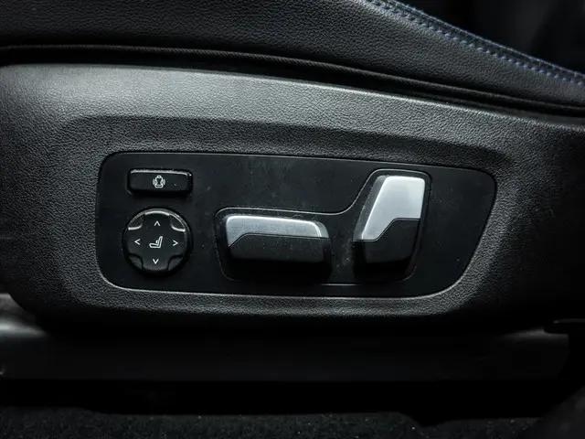 BMW X3 xDrive30e High Executive 2021 Hybride Benzine 20