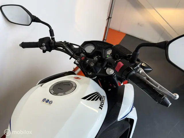 Honda CB 650 F ABS 2015 Benzine 12